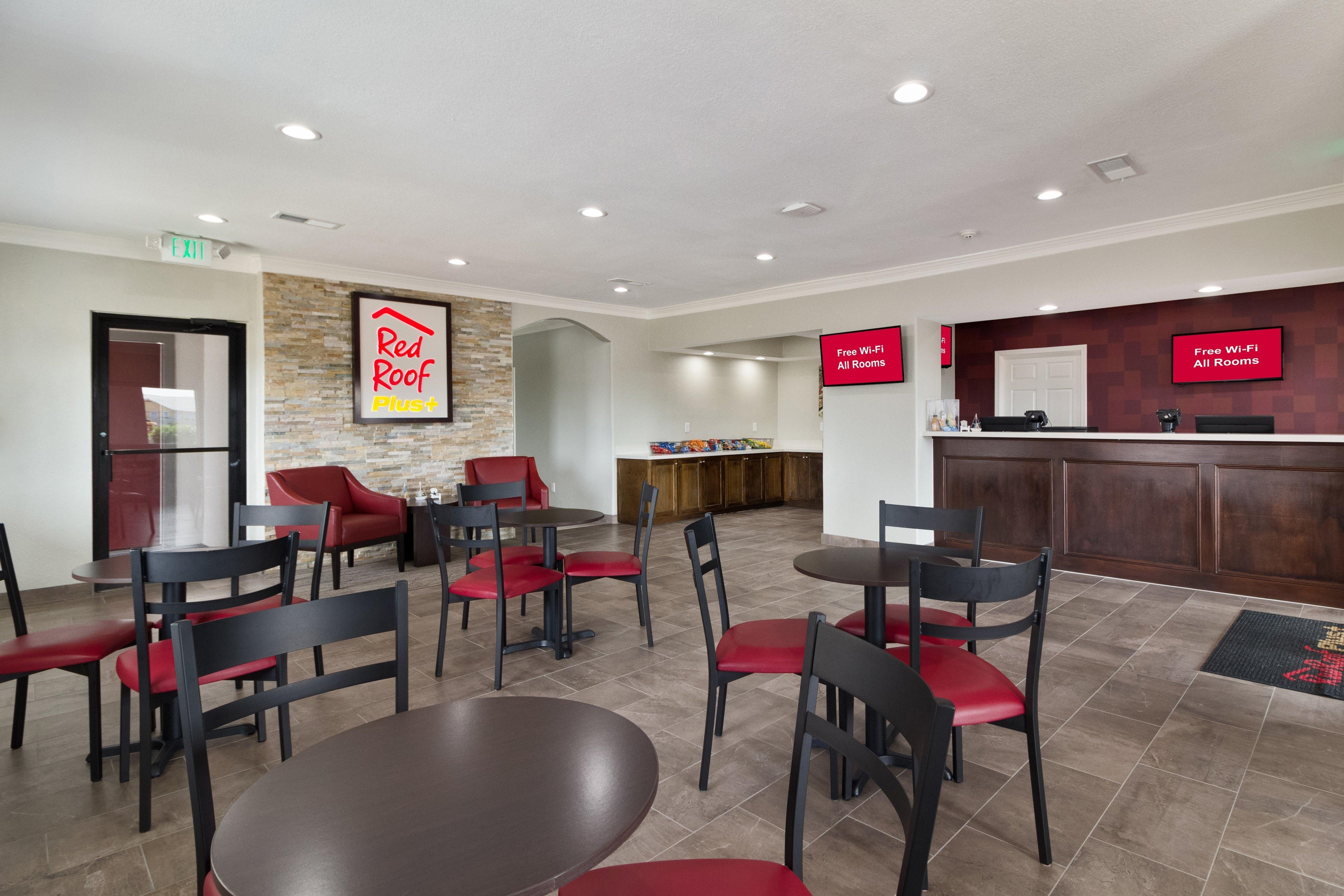 Red Roof Inn Plus + Galveston - Beachfront Exteriér fotografie